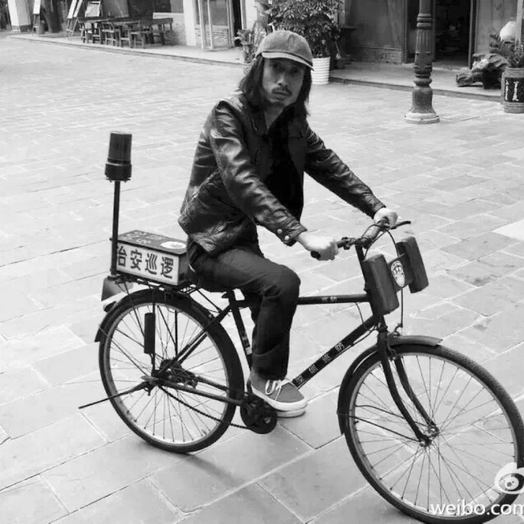 不痛不仰 谢天笑 | 在线播放 | 网易云音乐