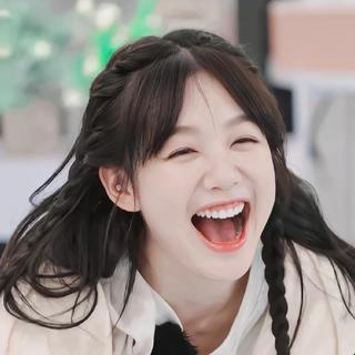 甜蜜暴击：恋爱党单曲循环的调调