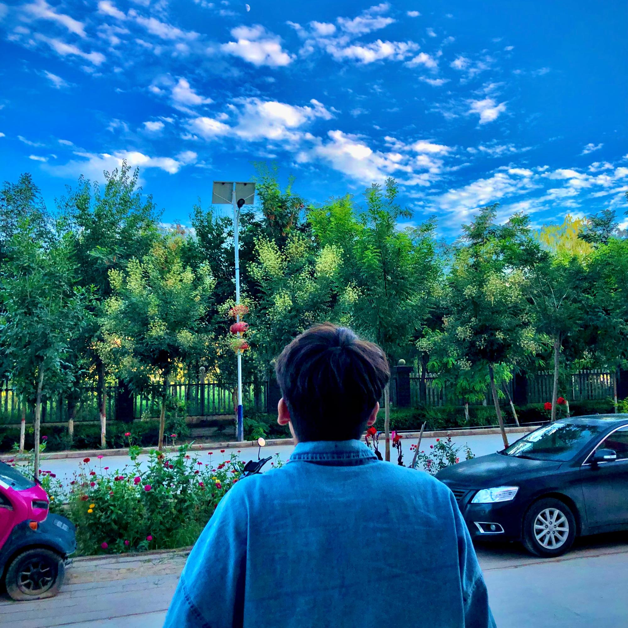 erxat helil歌曲封面