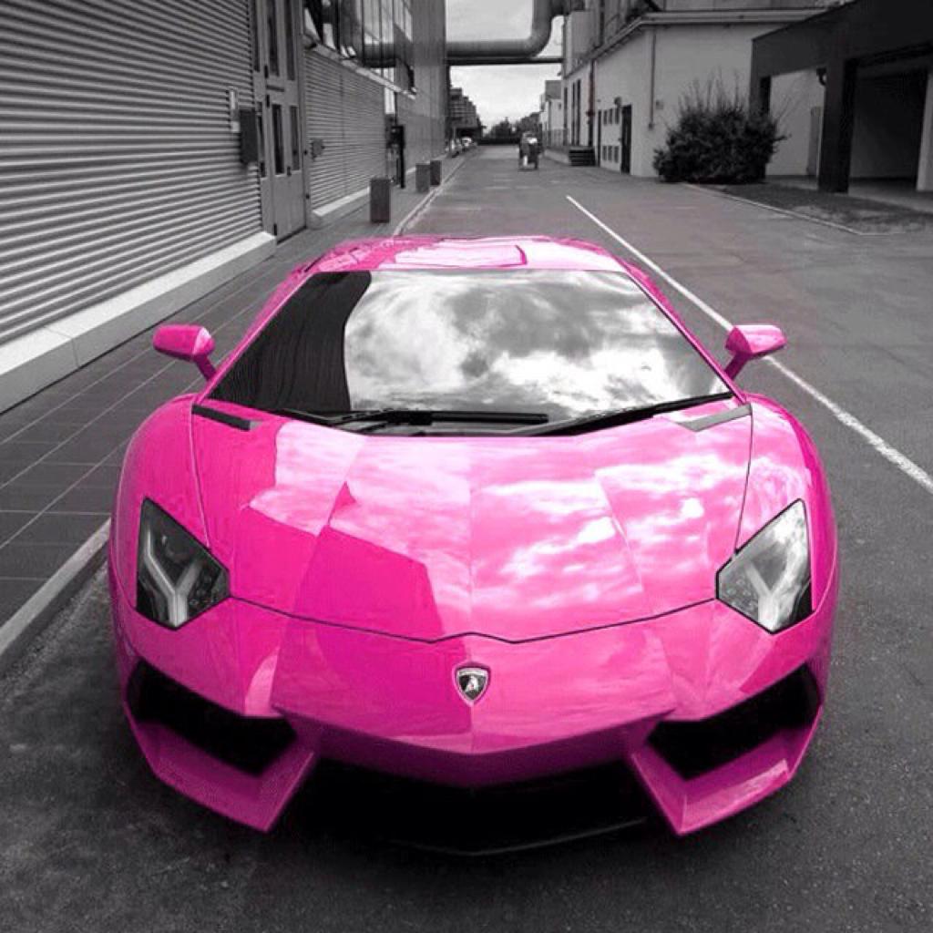 Lamborghini розовая