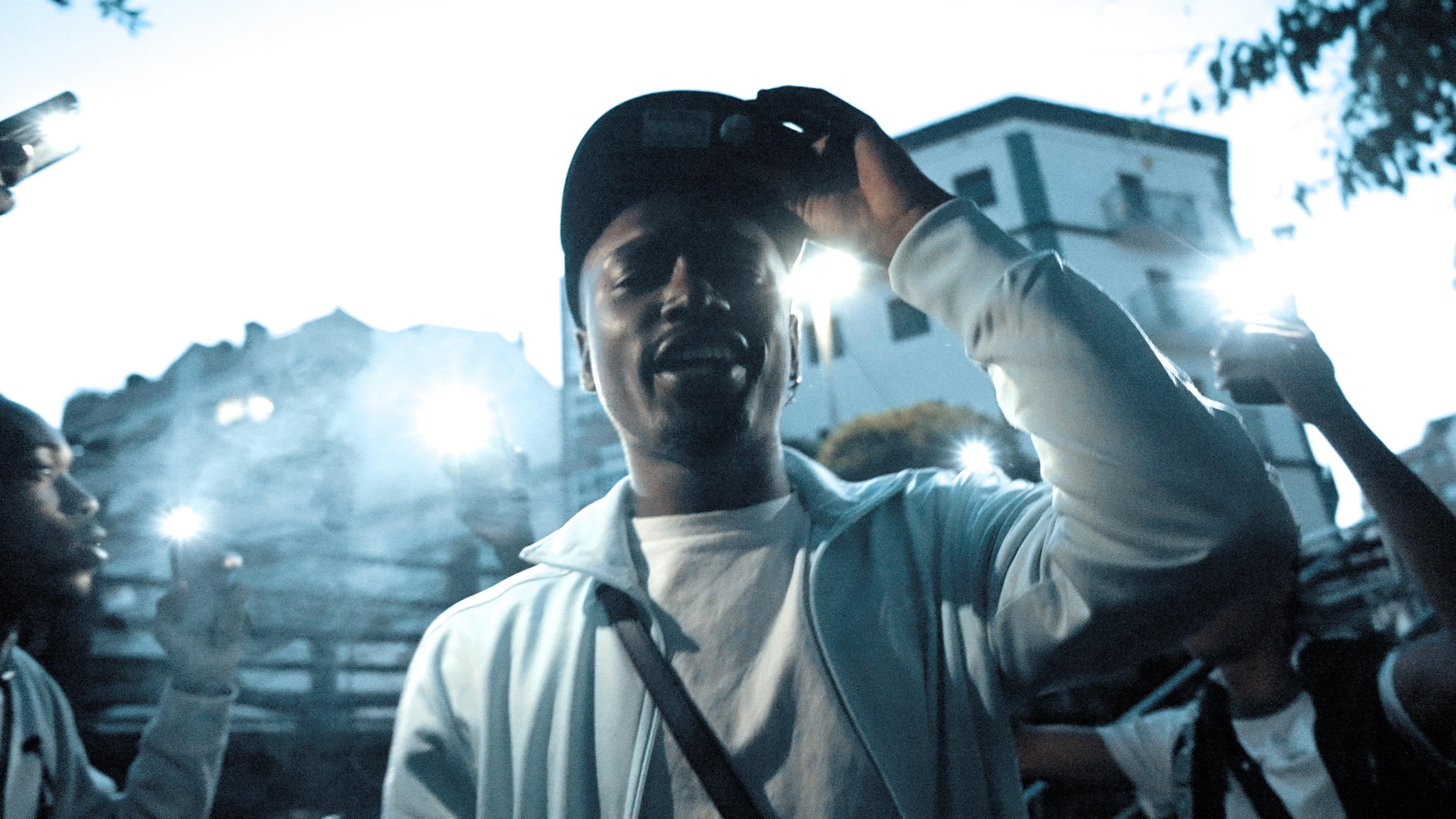 Compton (Video Oficial) - Abadi Cmg - 高清MV - 网易云音乐