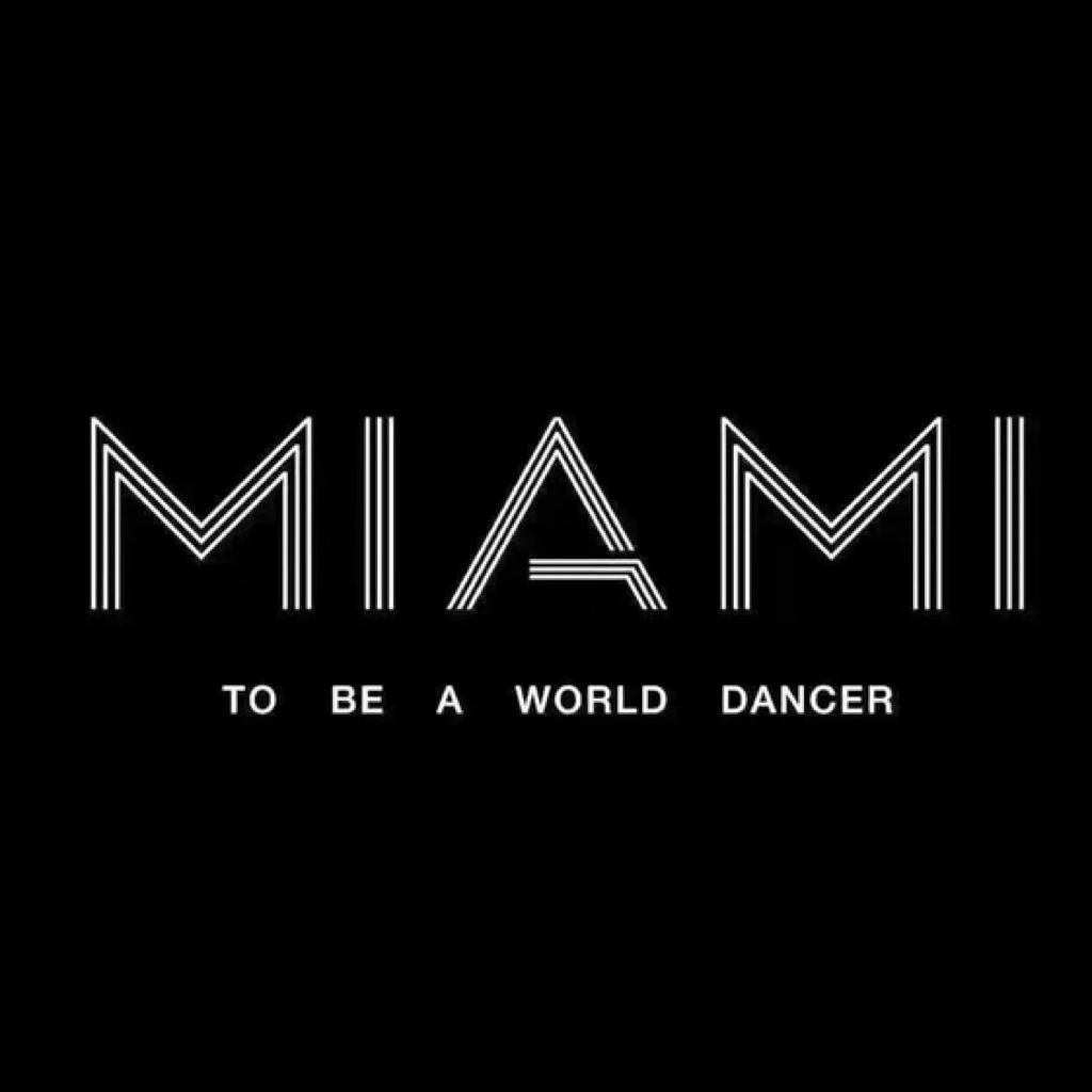 CLUB MIAMI.