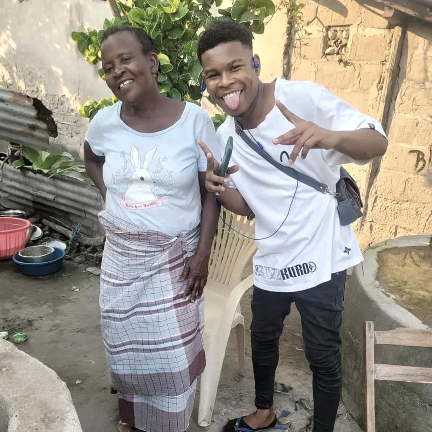 Nothings Gonna Change My Love for You ( Live)