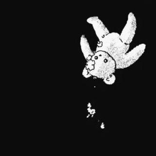 梦里的小熊于凌晨4点溺亡。