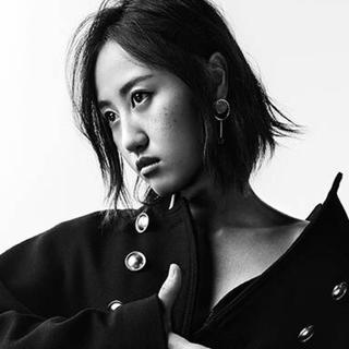 一首杰伦，一首陈粒
