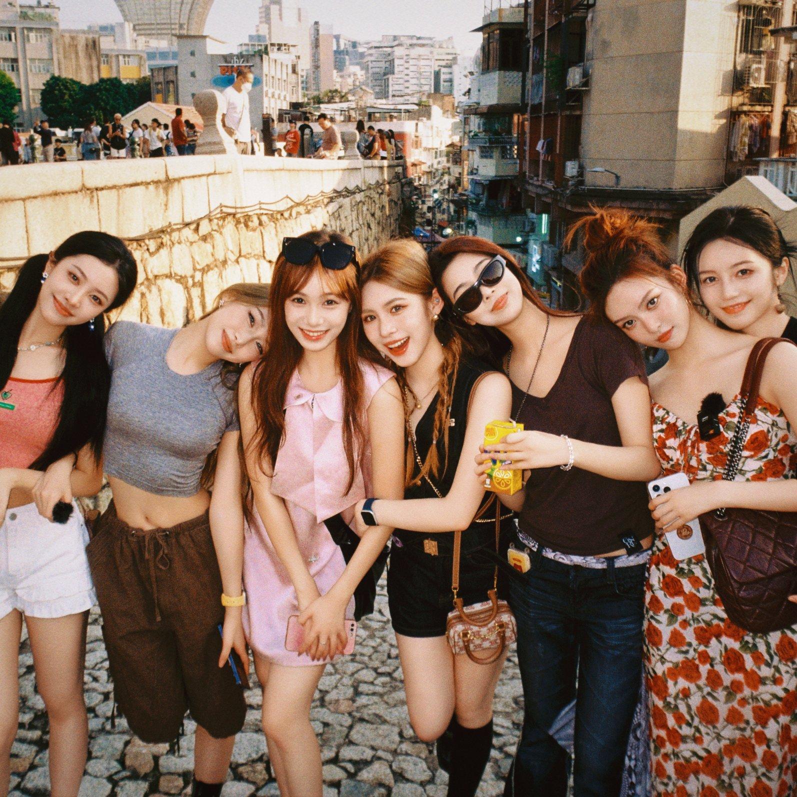 RED女团歌曲未完待续R.E.D | 在线播放 | 网易云音乐