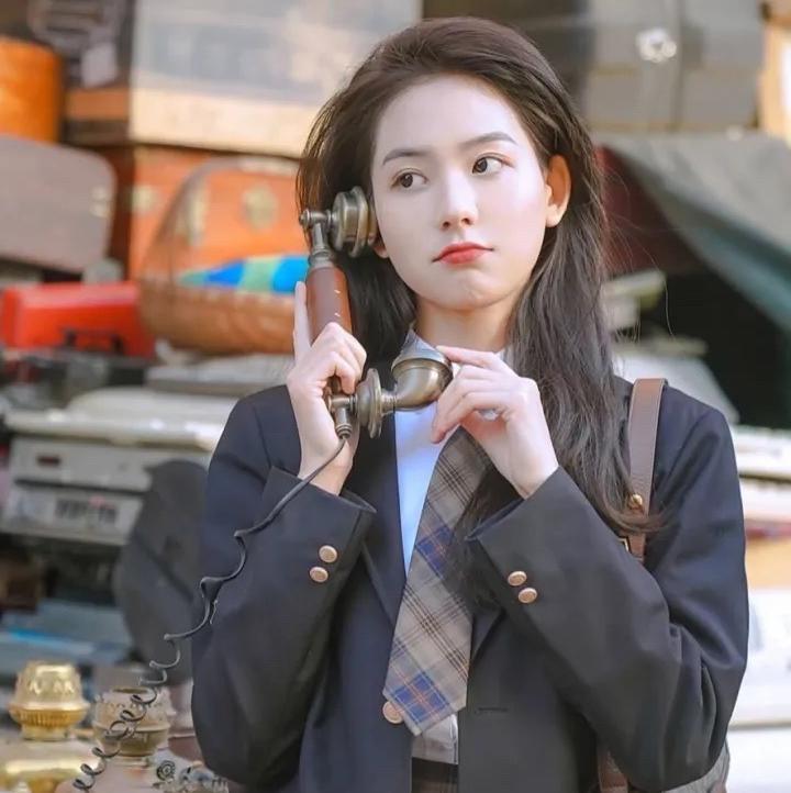 宝藏女声 | 耳机里的秘密