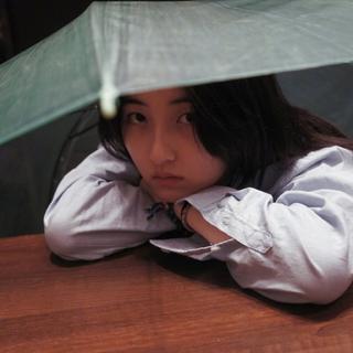 能让我狂奔的，除了大雨还有你