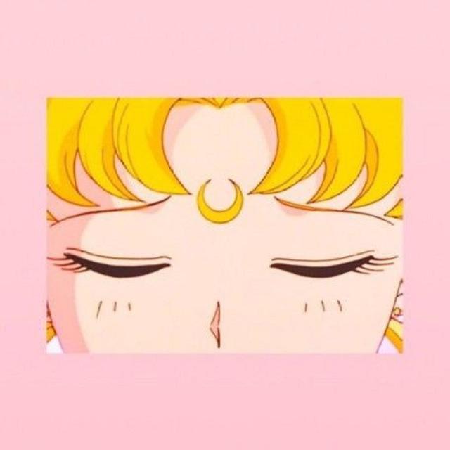 M o o n☾ K i s s♡