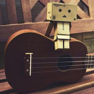 做好周末作业，我要拿起吉他唱民谣.