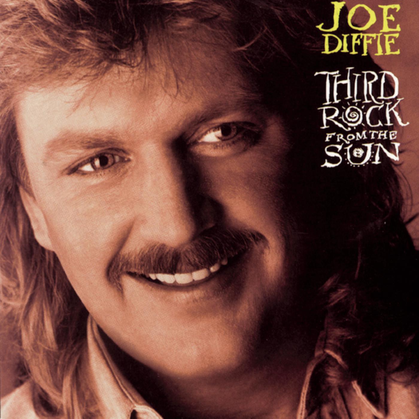 Joe Diffie - I'm In Love With A Capital 