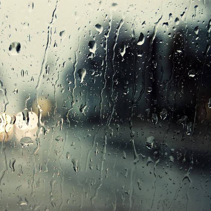 雨落无言