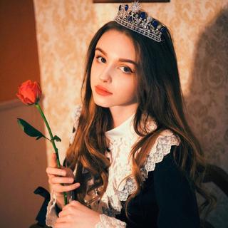 时光如白驹过隙，愿我们于记忆中相见