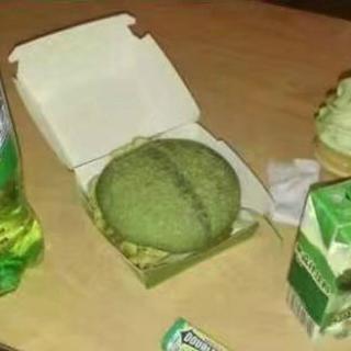 当然是选择原谅TA啊