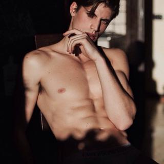 『Talk Dirty To Me』那些让人脸红心跳的歌