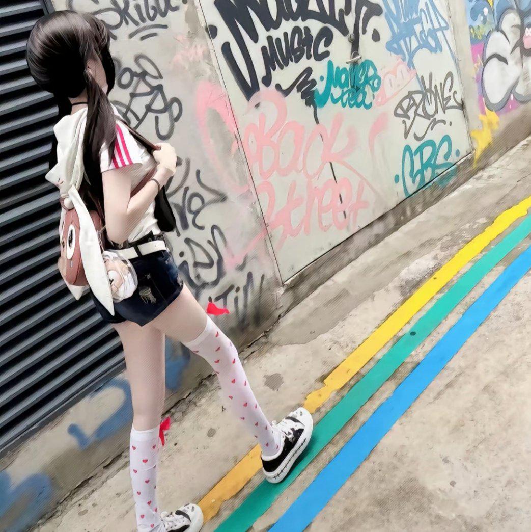 爱 是三万滴眼泪汇成的海