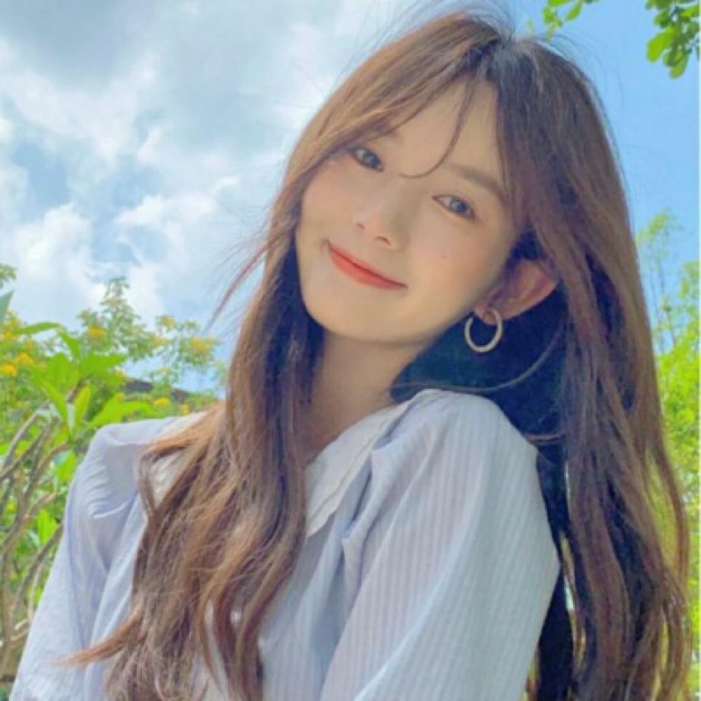 温柔埋藏于风中带来舒适的感觉ღ