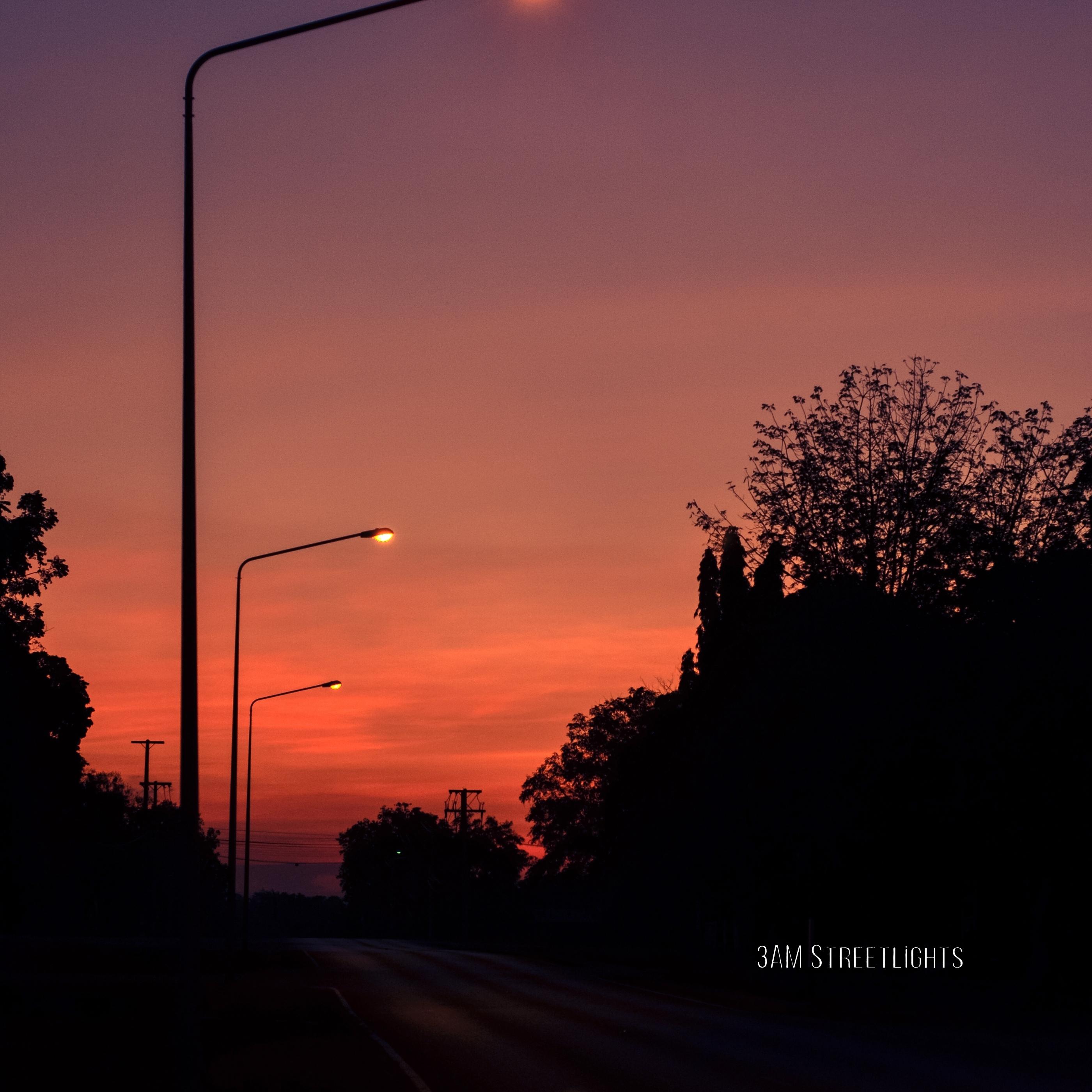 3AM Streetlights