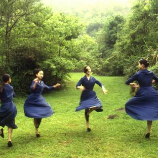 某处传来的流行音乐让你回忆当初的感动