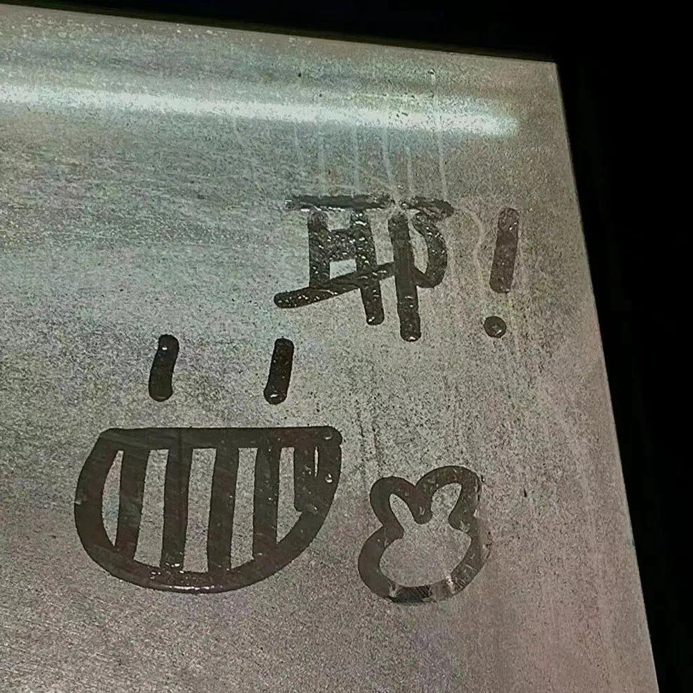 ε(*･ω･)_/ﾟ:･☆:就让你的每个日子发生吧
