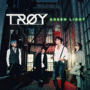 Troy - Green Light （降7半音）