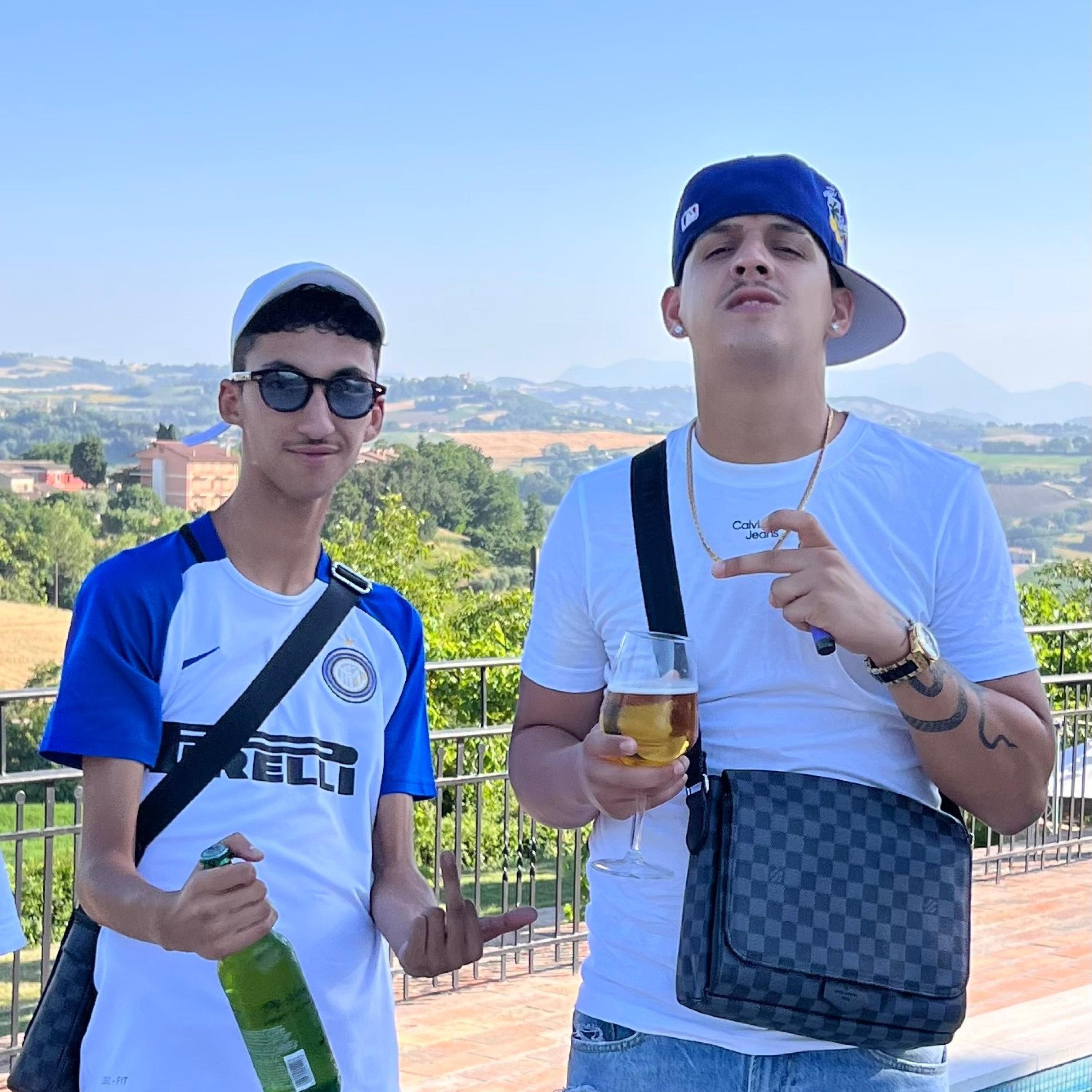 Survet Lacoste (feat. Rk)