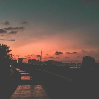 眼里全是你却活在你的世界之外