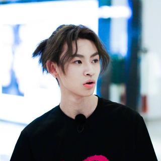 小鬼王琳凯 奔跑吧我的少年