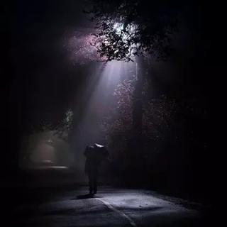 负重前行的时候，别忘了给自己加油打气