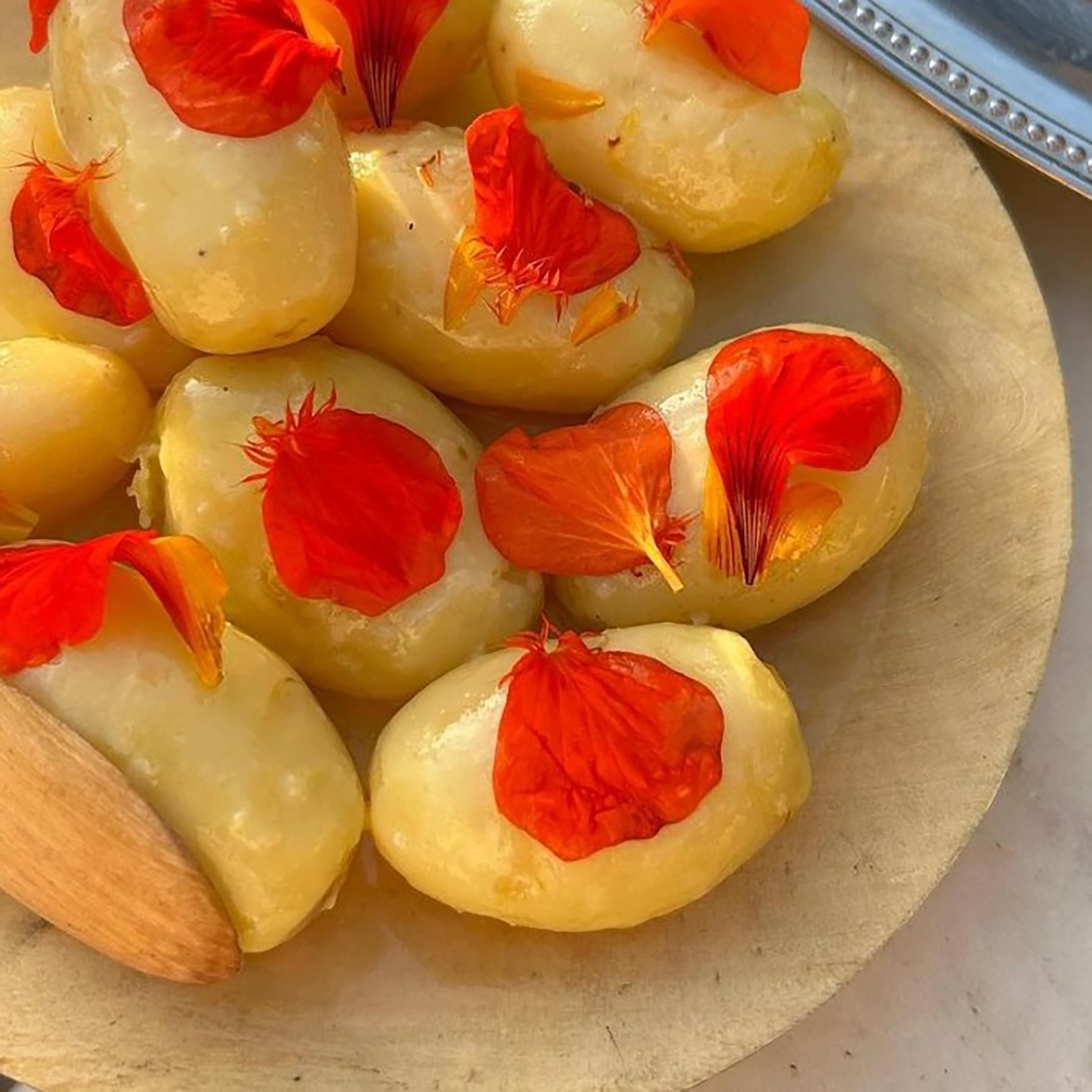 Locked Eyes (Feat. Sonny Zero)