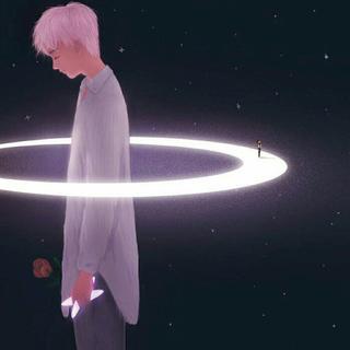 行走在黑色的夜晚 捡拾着星星的碎片