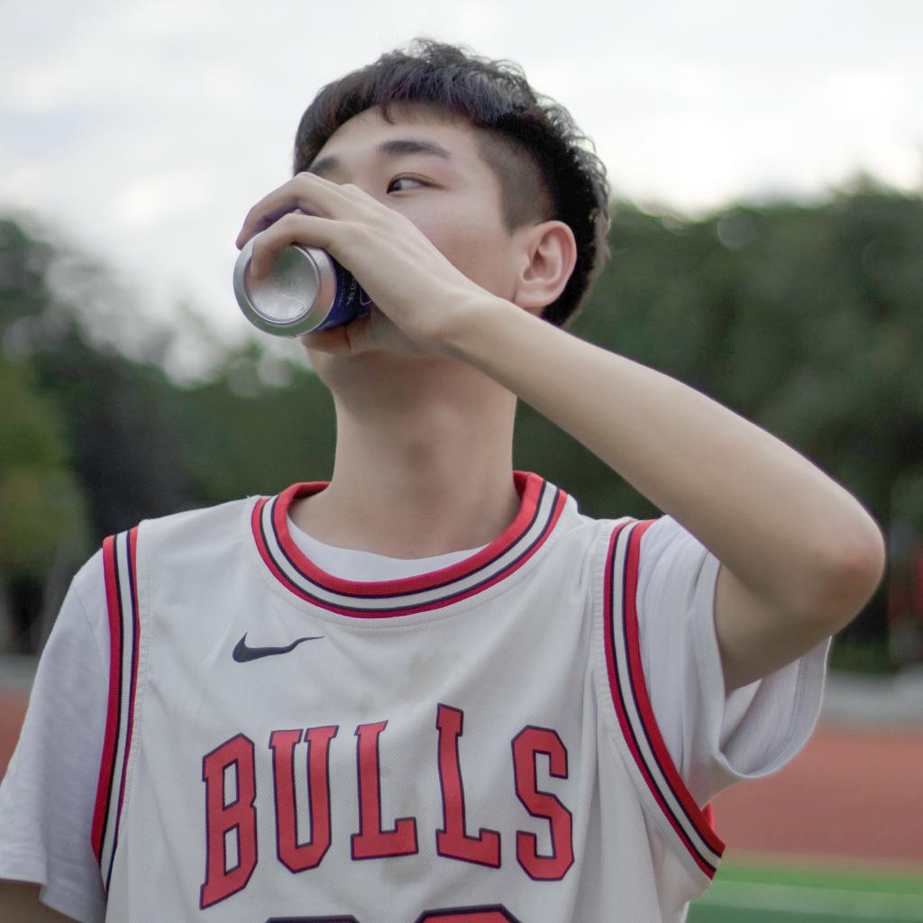 一个傻天蝎的民谣