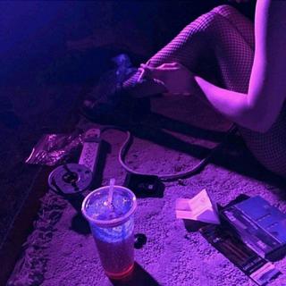 只 在 你 身 上 卖 力