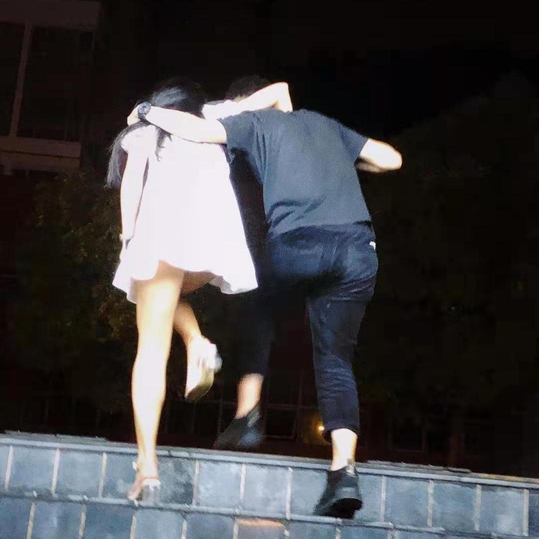 ღ