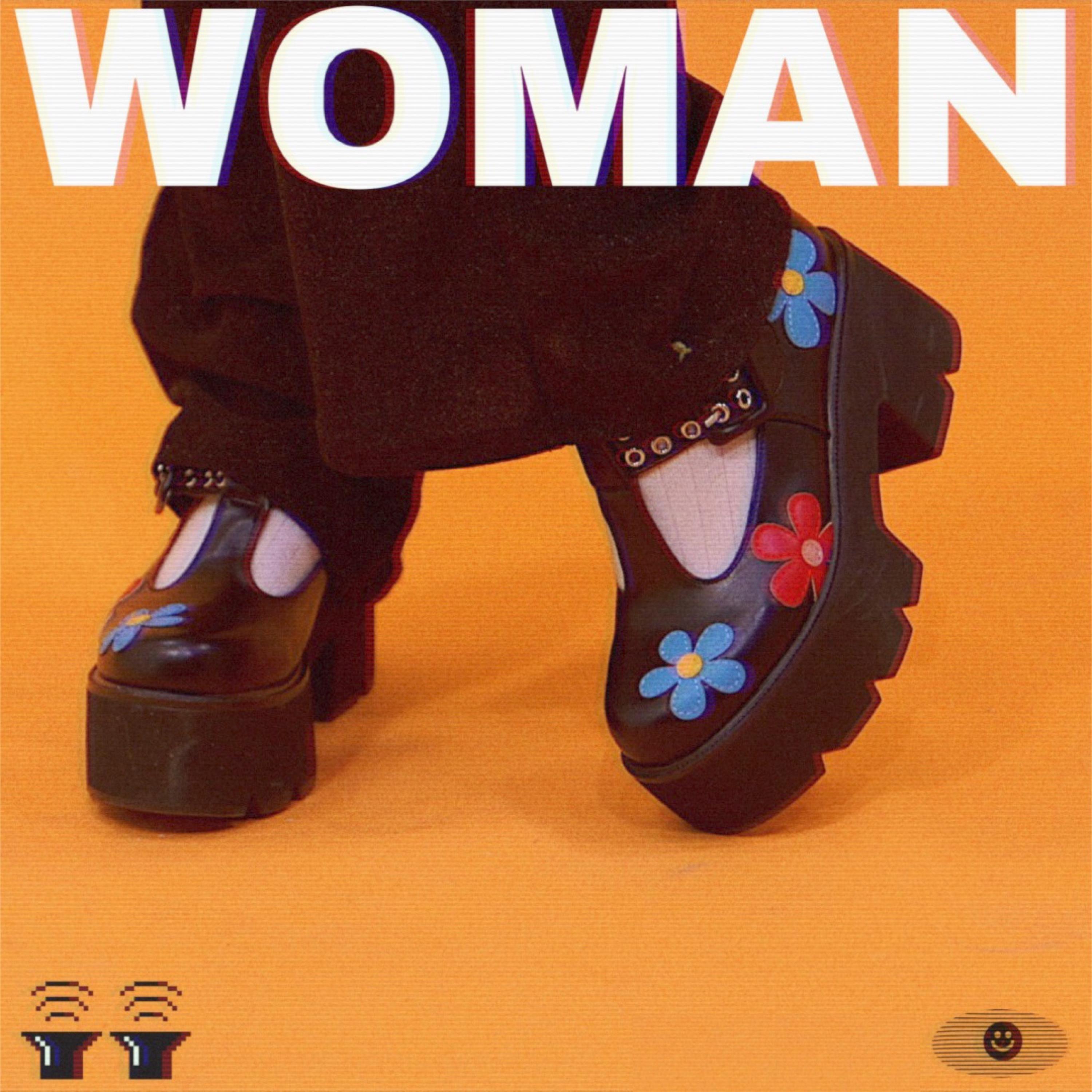 WOMAN