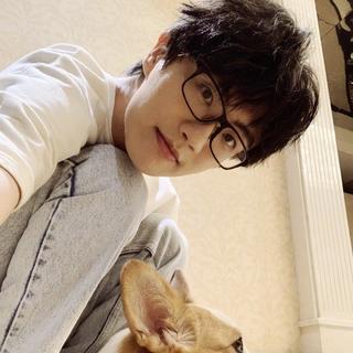 宝藏音乐人许嵩作词/曲、他人演唱的歌