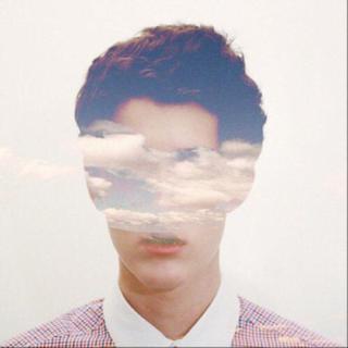 遗世独立 I 孤夜里咀嚼心碎的声音