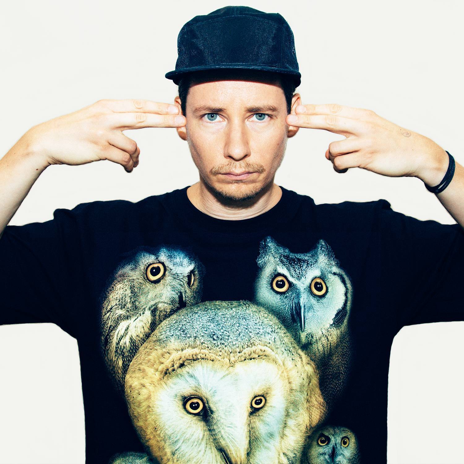 歌手:big pharma / heikki petrell 所属专辑:suburban trap 播放