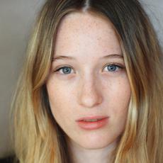 Sophie Lowe