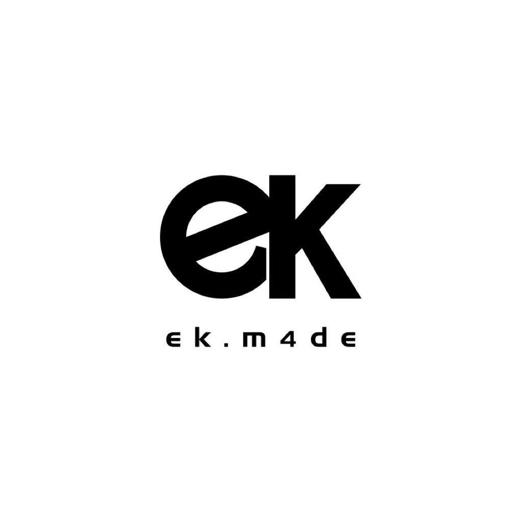 EK·M4DE&