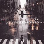 【纯音乐】听，窗外的雨滴