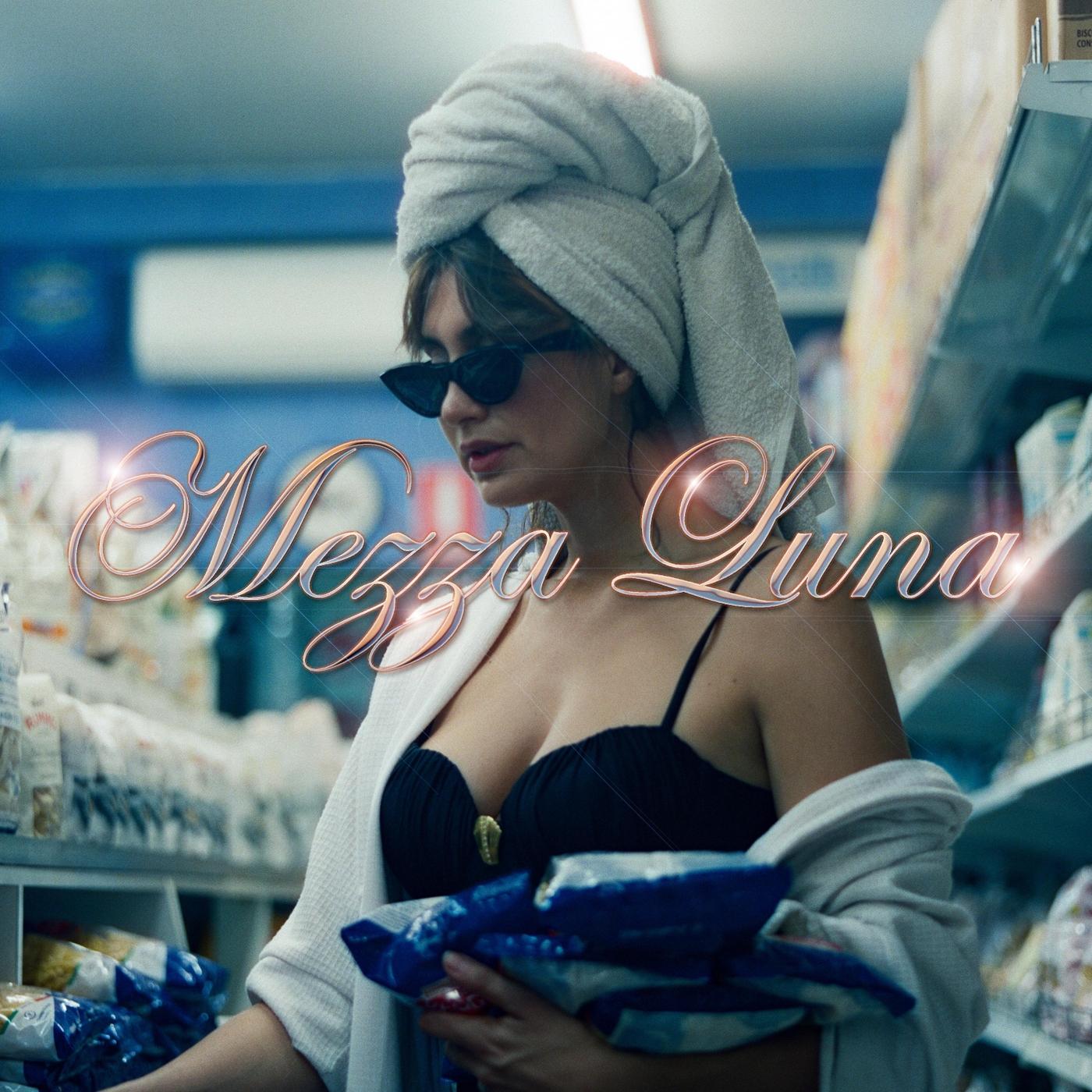 Mezza Luna