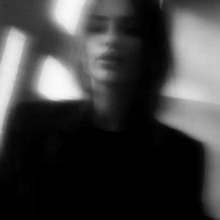 「后摇」却 有 其 人 却 没 有 妳