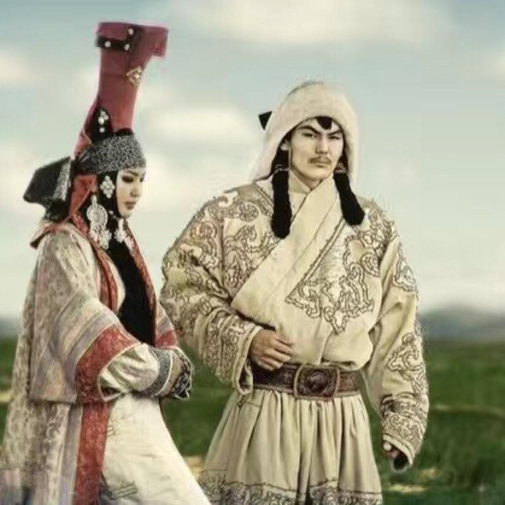 фото монголов мужчин и женщин