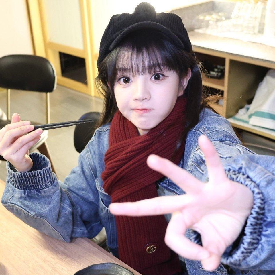 “哇 麻麻你看那个人在发光欸~” | 在线播放 | 网易云音乐