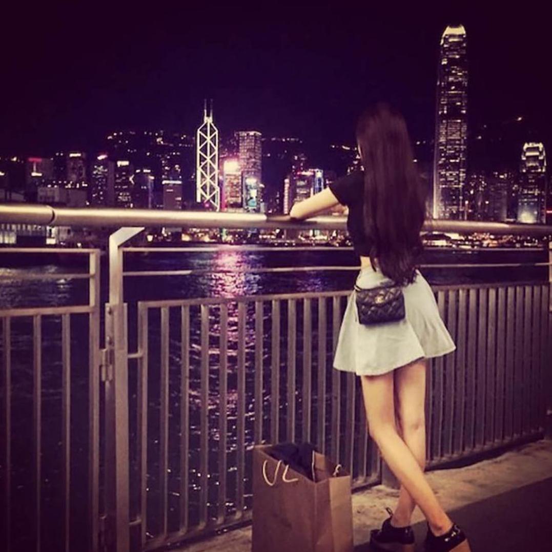 那一段悲伤，想隐藏却欲盖弥彰