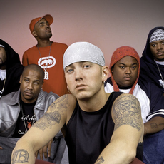 D12