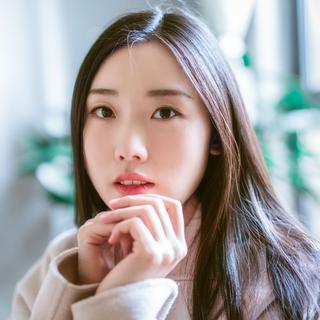 难以抗拒的电音女声