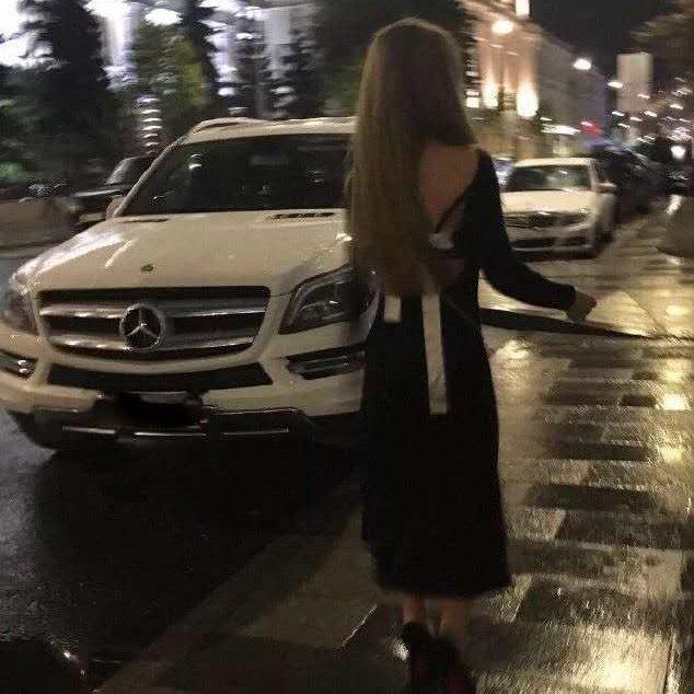 戴上耳机叙叙旧_