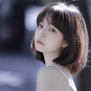 这路遥马急的人间 你又能记住我几年